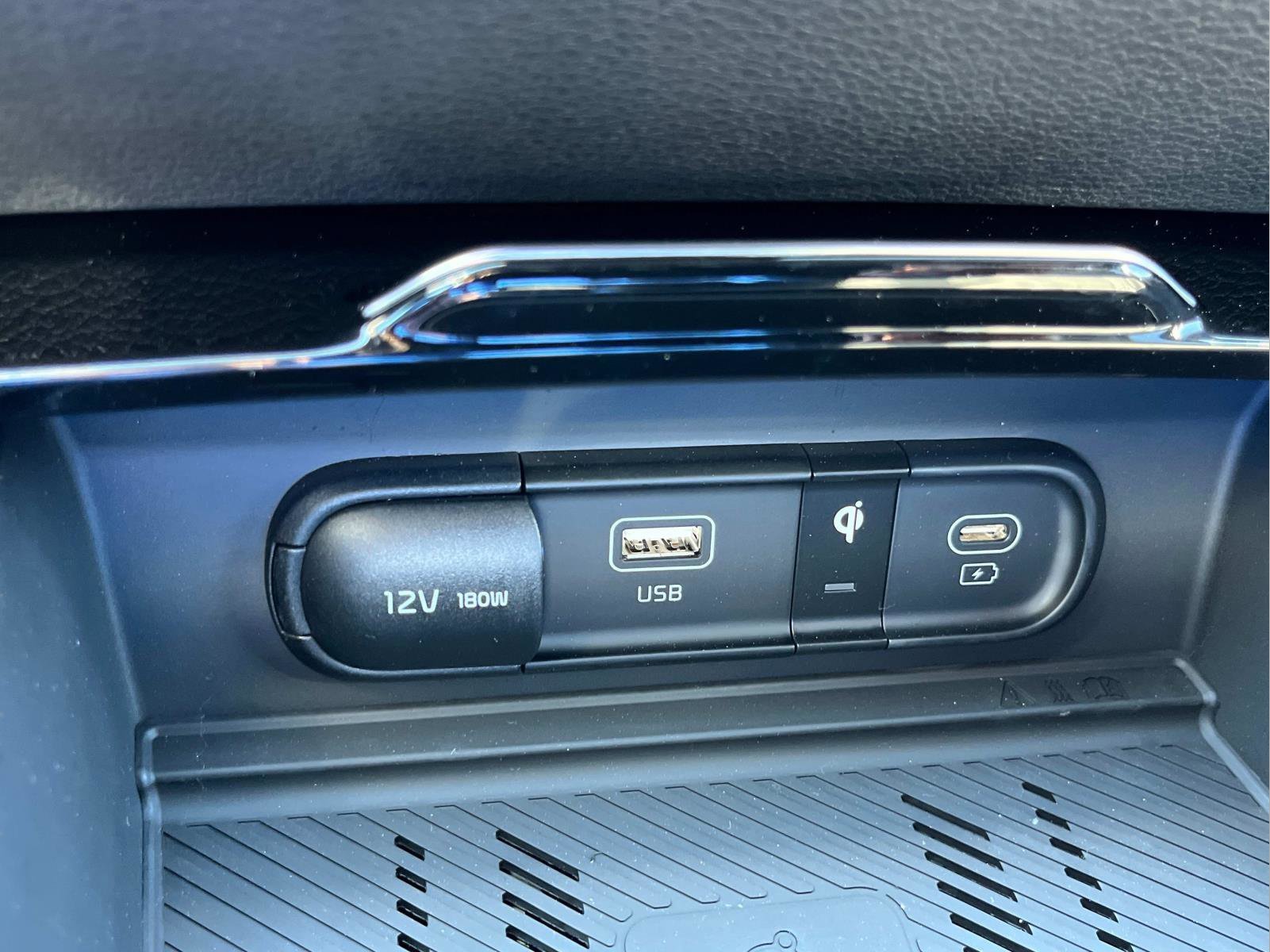 2025 Kia Sportage X-Line - Photo 30
