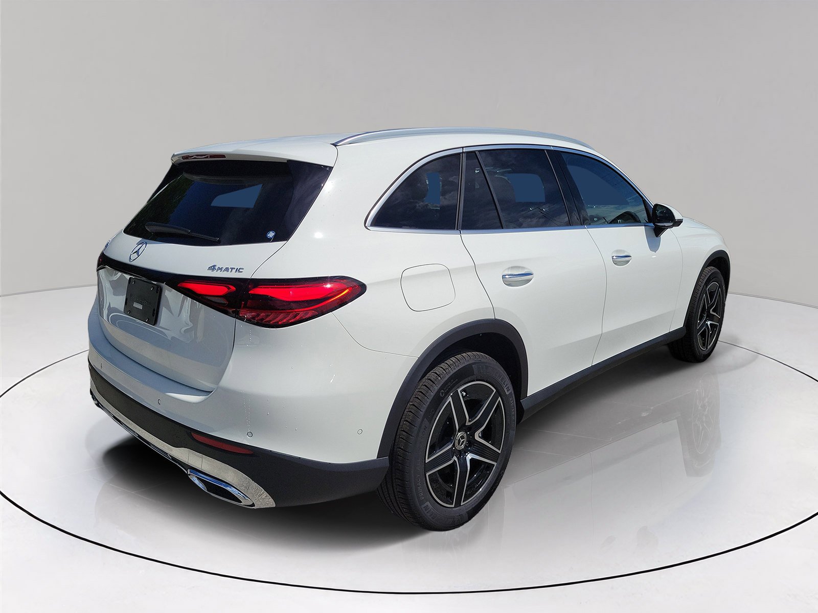 New 2027 Polar White Mercedes-Benz GLC 300 image 36