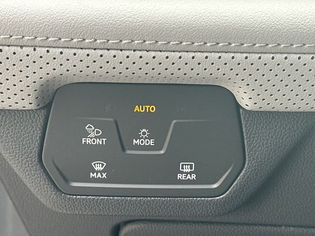 New 2026 Gray Volkswagen 2.0T Peak Edition image 31