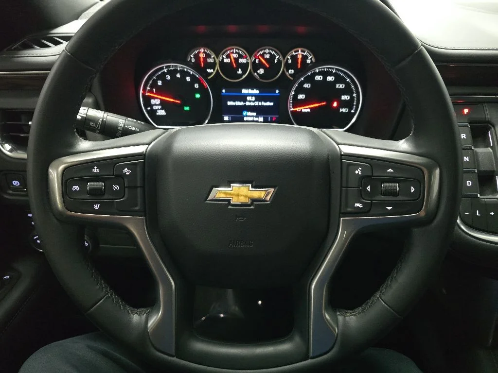 Used 2023 White Chevrolet LS image 18