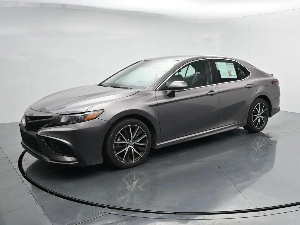 Used 2024 Gray Toyota SE image 3