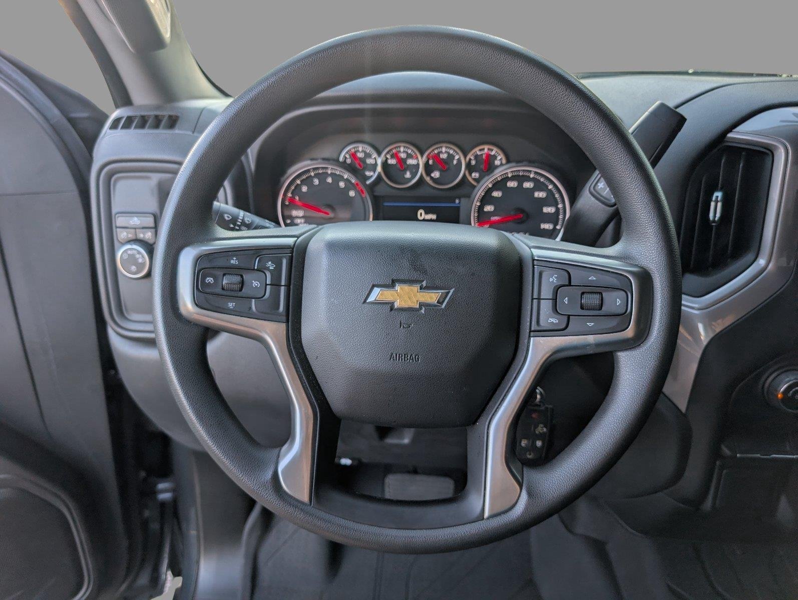 Used 2022 SHADOW GRAY METALLIC Chevrolet Custom image 25
