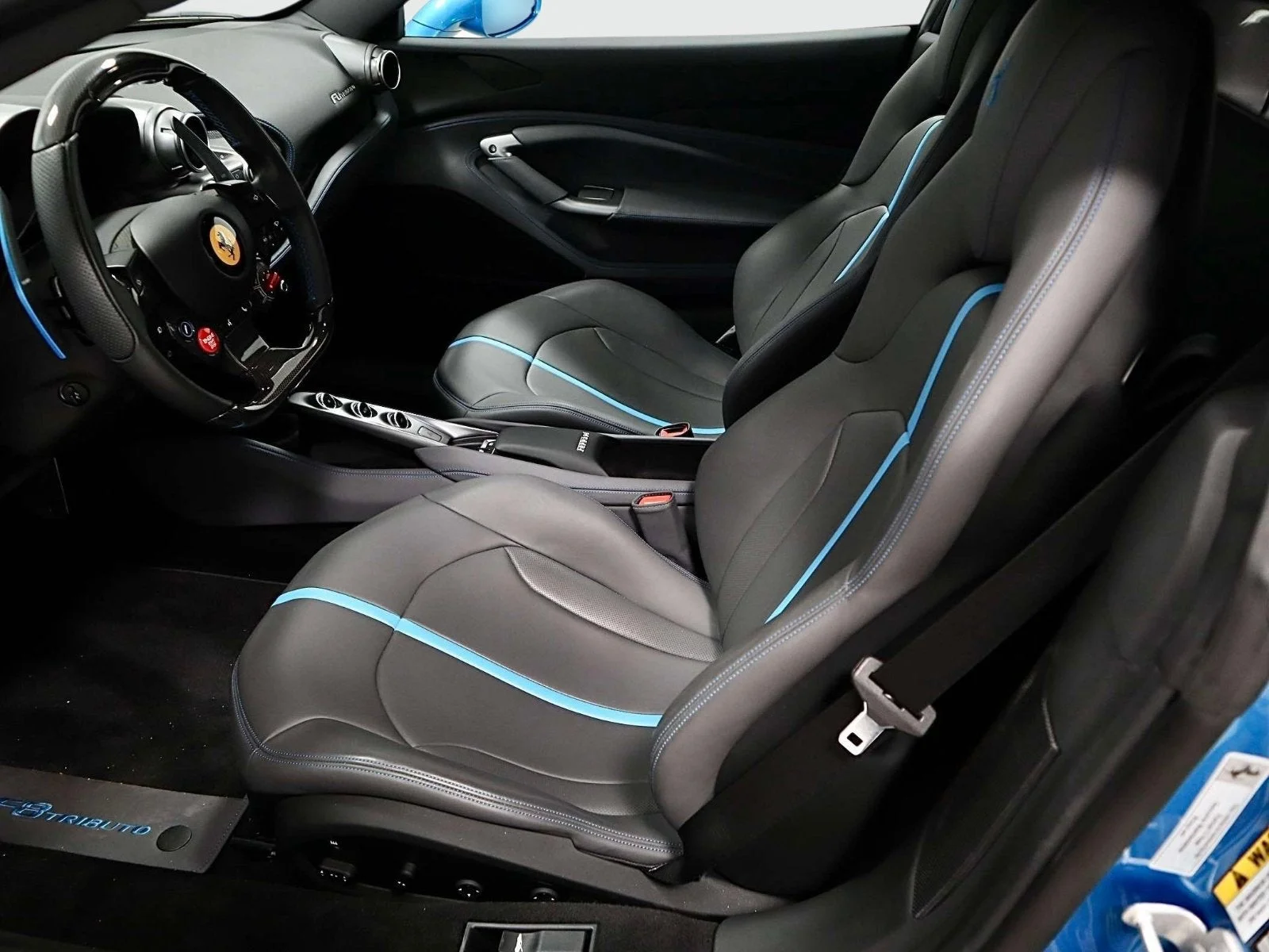 Certified Used 2022 Blu Corsa Ferrari  image 21