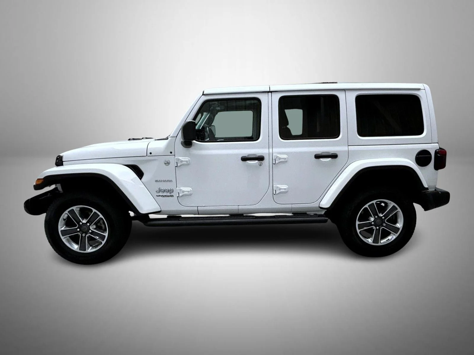 Used 2019 White Jeep Unlimited Sahara image 8