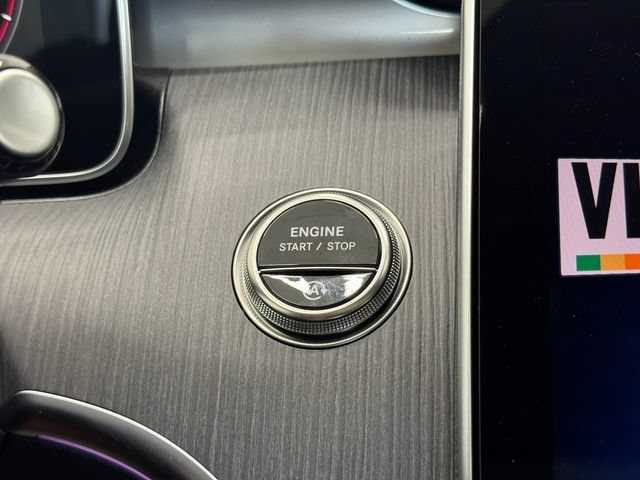 New 2026 MANUFAKTUR Alpine Grey Mercedes-Benz C 300 image 73