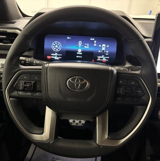 Certified Used 2025 ICE CAP Toyota  image 11