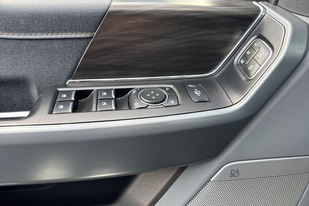Used 2024 Blue Ford Lariat image 13