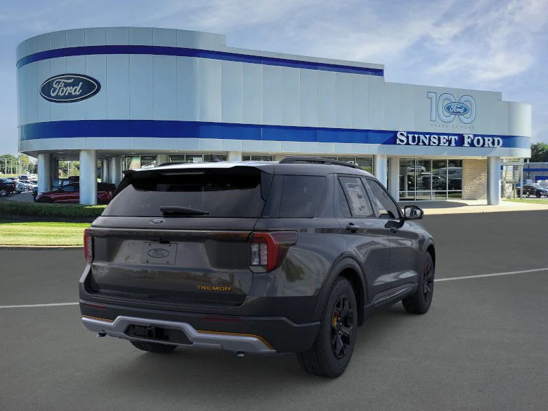New 2026 Agate Black Metallic Ford Tremor image 8