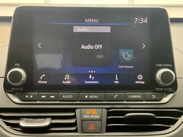 Used 2019 Gray Nissan 2.5 S image 9