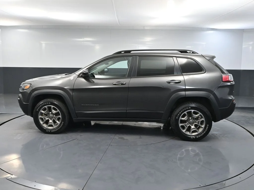 2022 Jeep Cherokee Trailhawk - Photo 9
