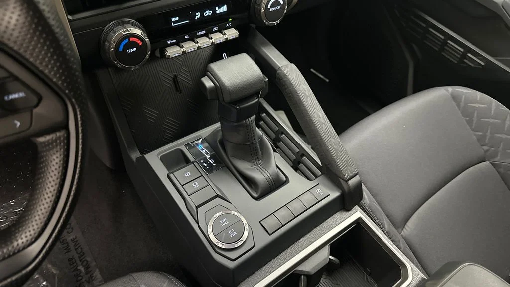 New 2026  Toyota SR5 image 11