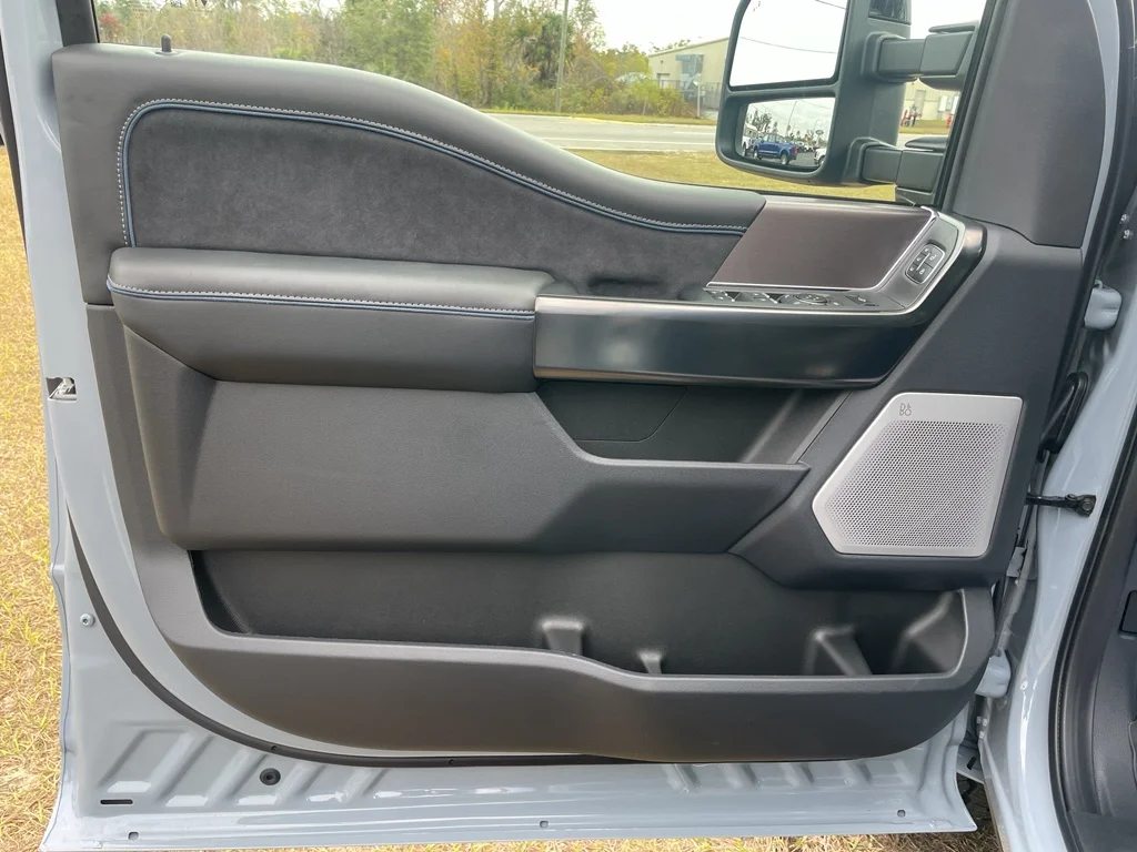 New 2026 Glacier Gray Metallic Tri-Coat Ford F-350® Platinum® image 20