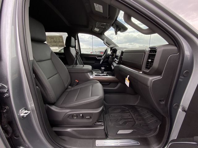 New 2026 Sterling Metallic GMC SLT image 25