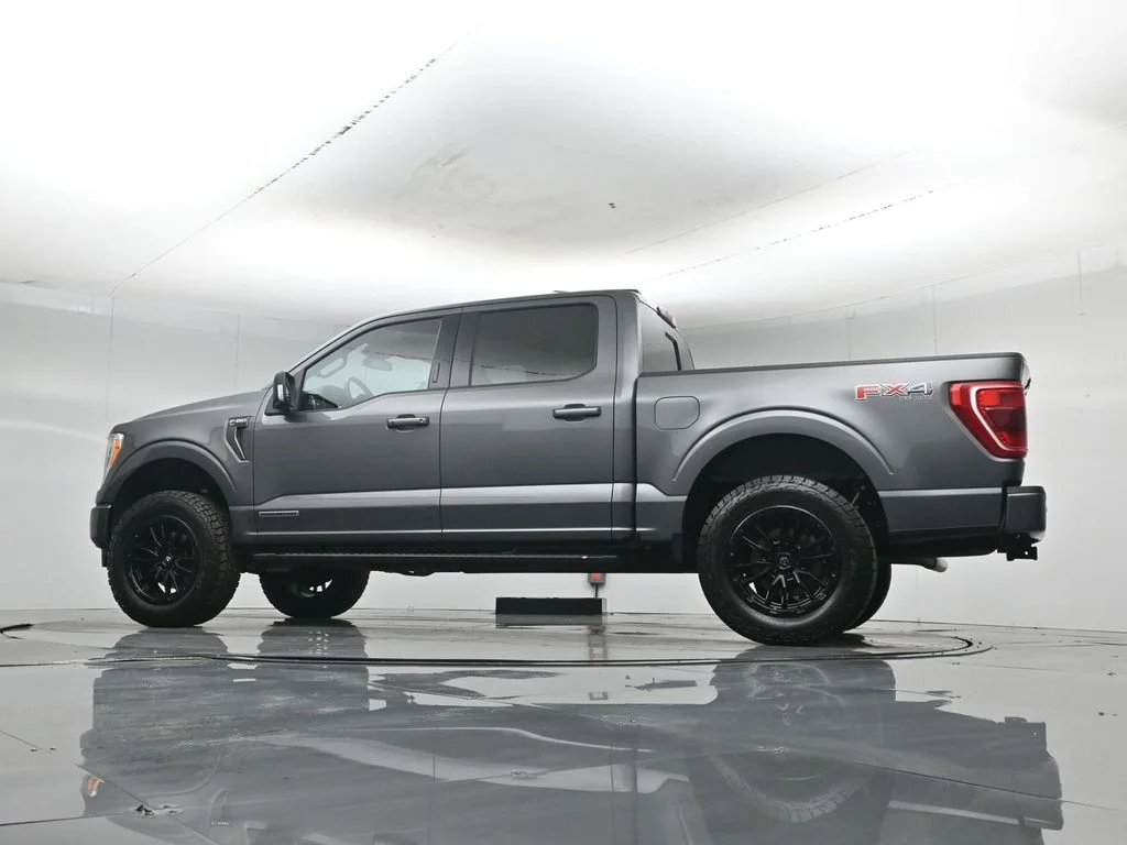 Used 2023 Gray Ford XLT image 55