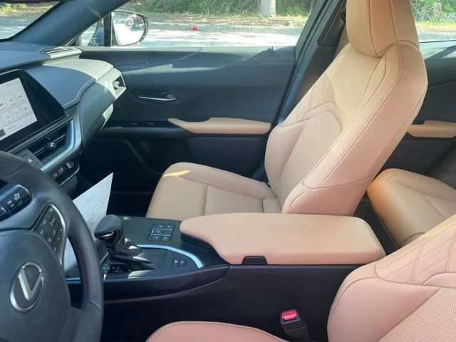 Certified Used 2024 Green Pearl Lexus UX 250h Premium image 9