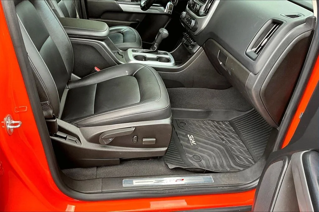 Used 2021 Orange Chevrolet ZR2 image 7