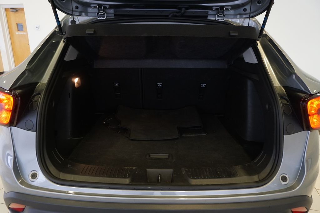 Used 2025 Gray Chevrolet LT image 25