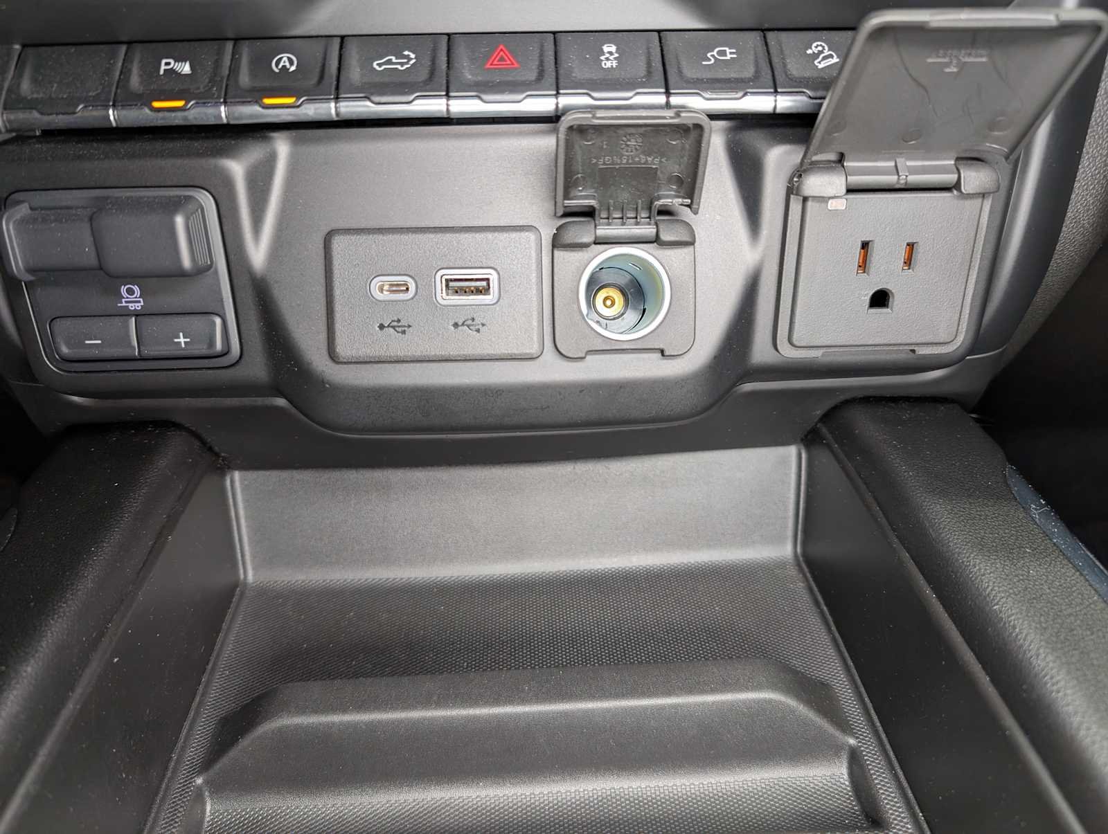 Used 2021 Summit White Chevrolet LTZ image 30