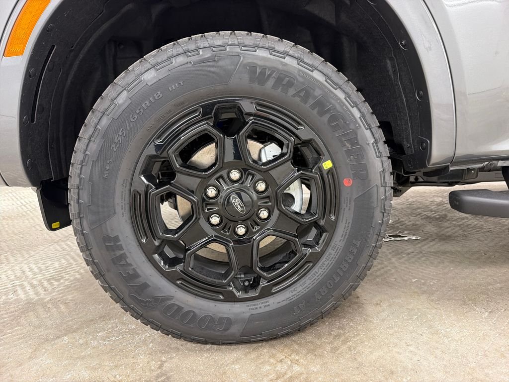 New 2026 Gray Ford Lariat image 11