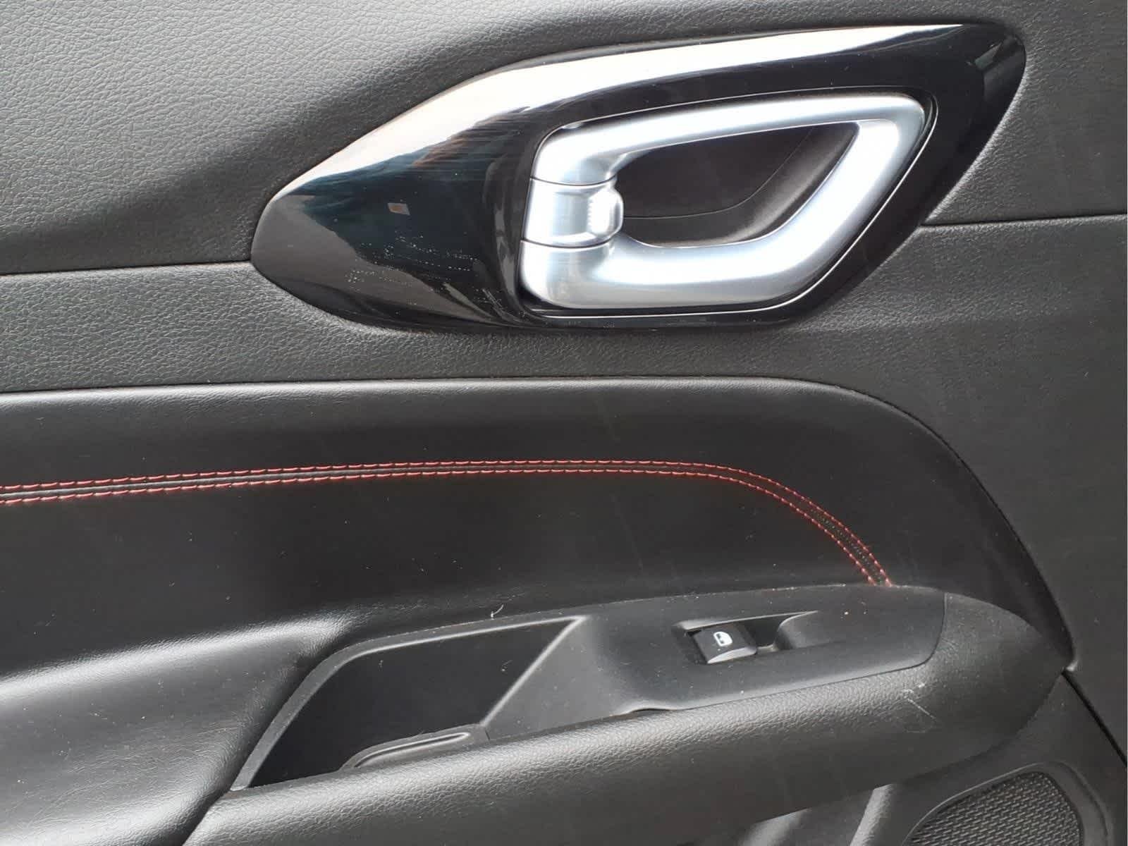 Used 2022 Sting-Gray Clearcoat Jeep Trailhawk image 29