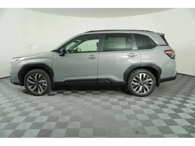 New 2026 RIVER ROCK PEARL Subaru Touring Hybrid image 4