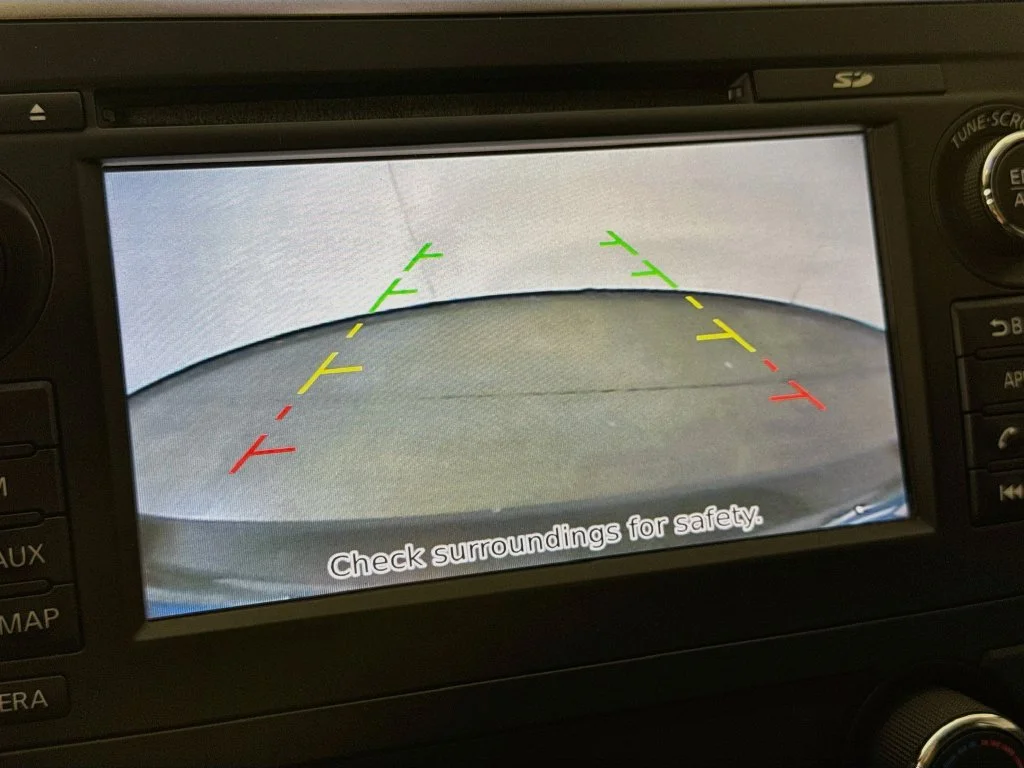 Used 2016 Black Nissan 3.5 SL image 16