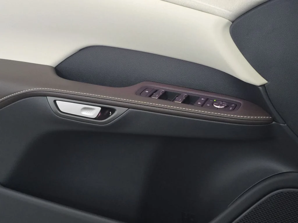 New 2026 Eminent White Pearl Lexus LUXURY image 26