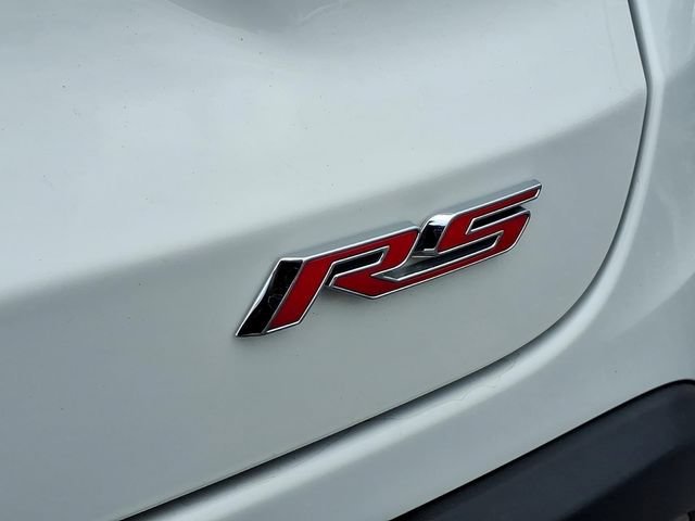 Used 2024 Summit White Chevrolet 1RS image 22