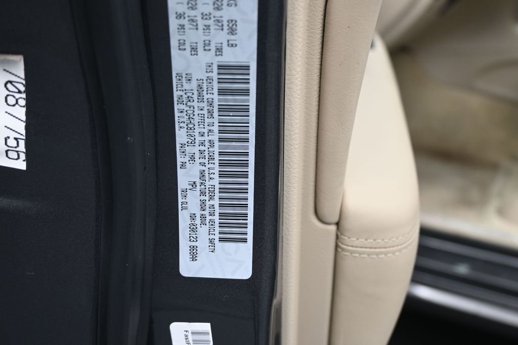 Used 2017 Gray Jeep Overland image 20