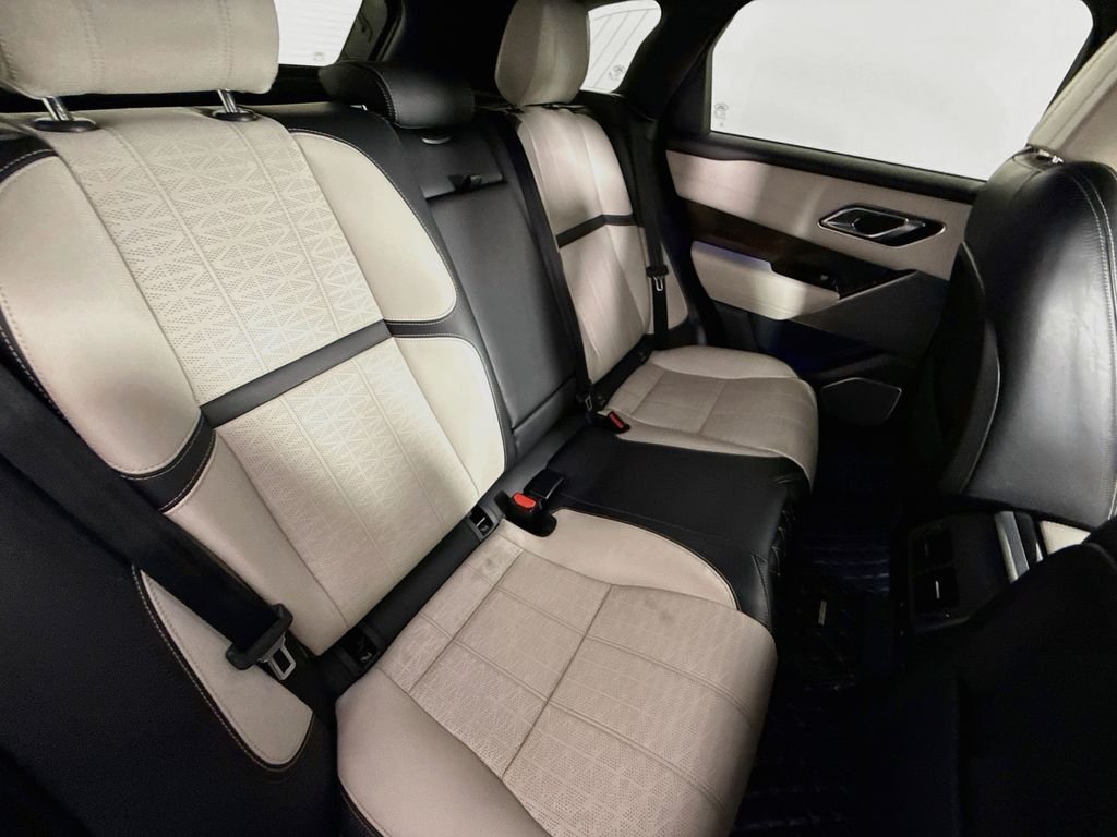 Used 2018 Corris Gray Land Rover First Edition image 30