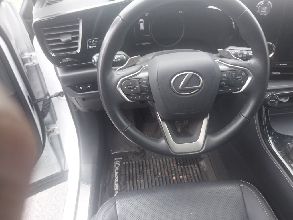 Certified Used 2024 White Pearl Lexus 350 image 2