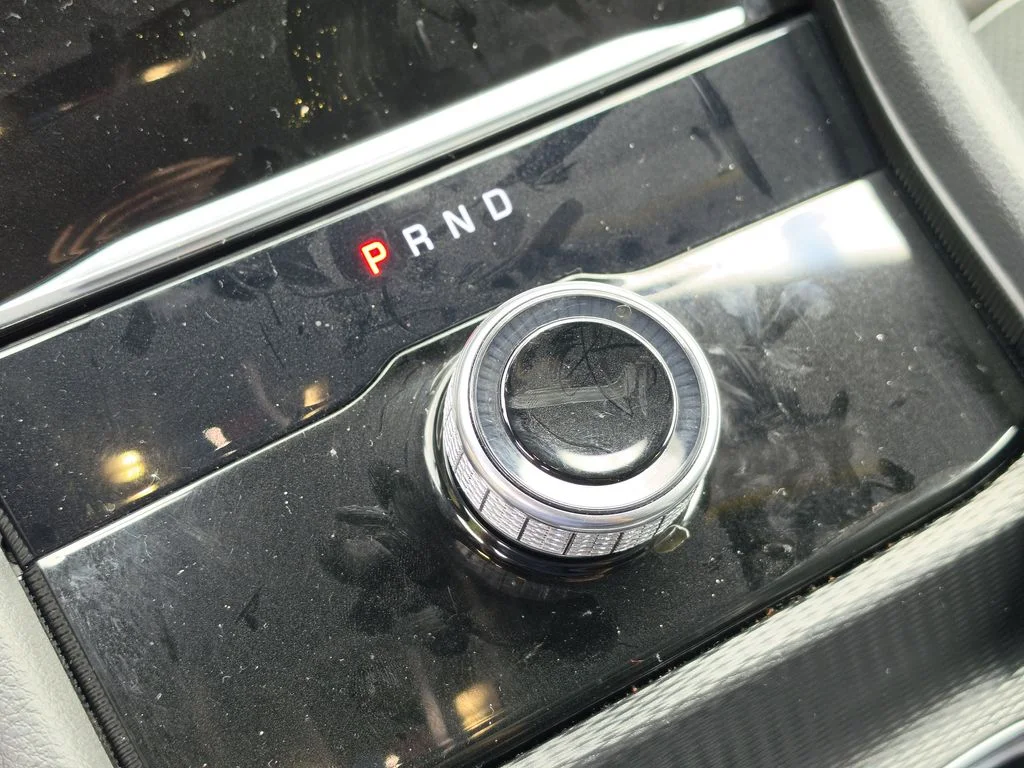 Used 2025 Diamond Black Jeep Altitude X image 26