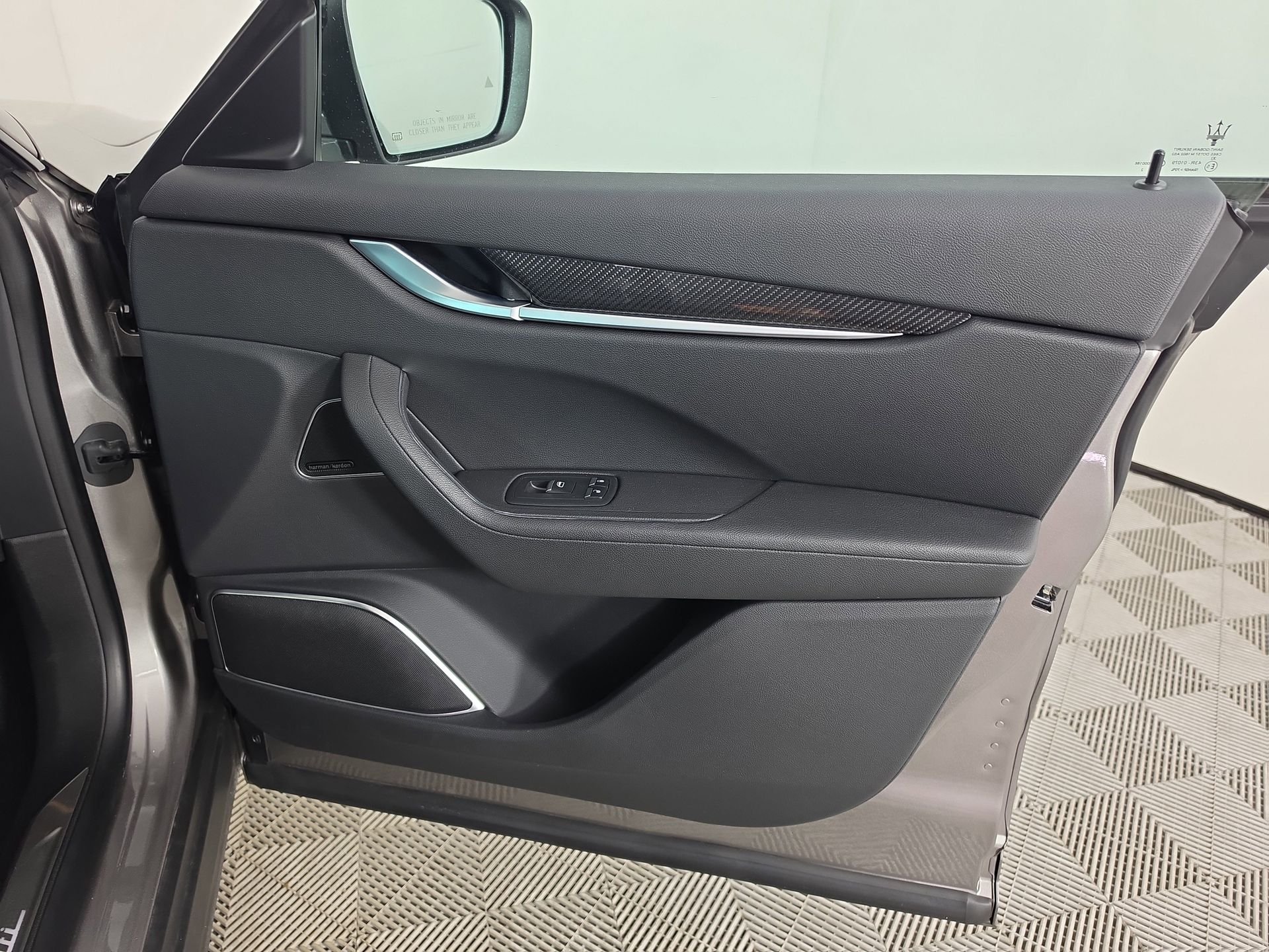 Used 2022 Gray Maserati Modena image 43