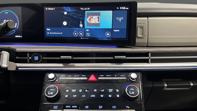 Used 2024 Hampton Gray Hyundai Calligraphy image 13