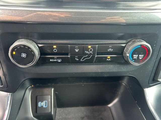 Used 2023 White Ford XL image 19
