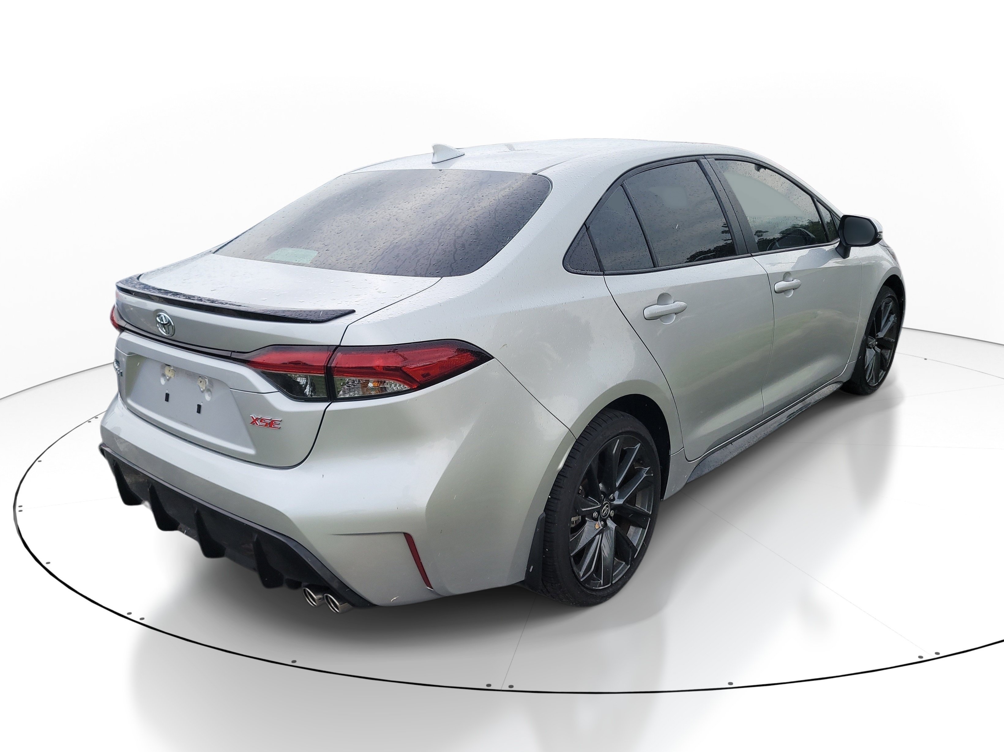 Used 2025 Classic Silver Metallic Toyota XSE image 6