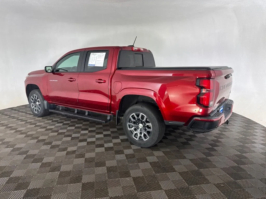 Used 2023 Red Chevrolet LT image 7