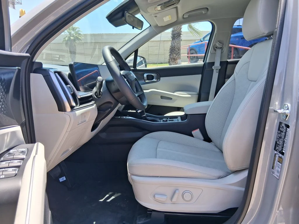 New 2026 Gray Kia S image 9