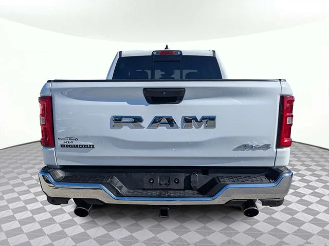 Used 2025 White Ram Big Horn/Lone Star image 4