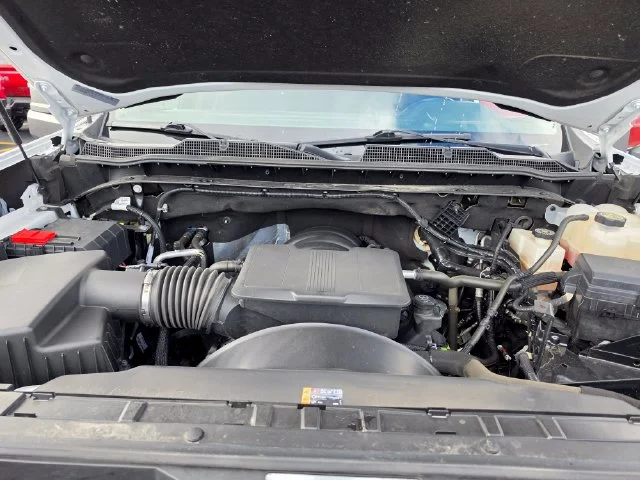 Used 2024 White Chevrolet LT image 23