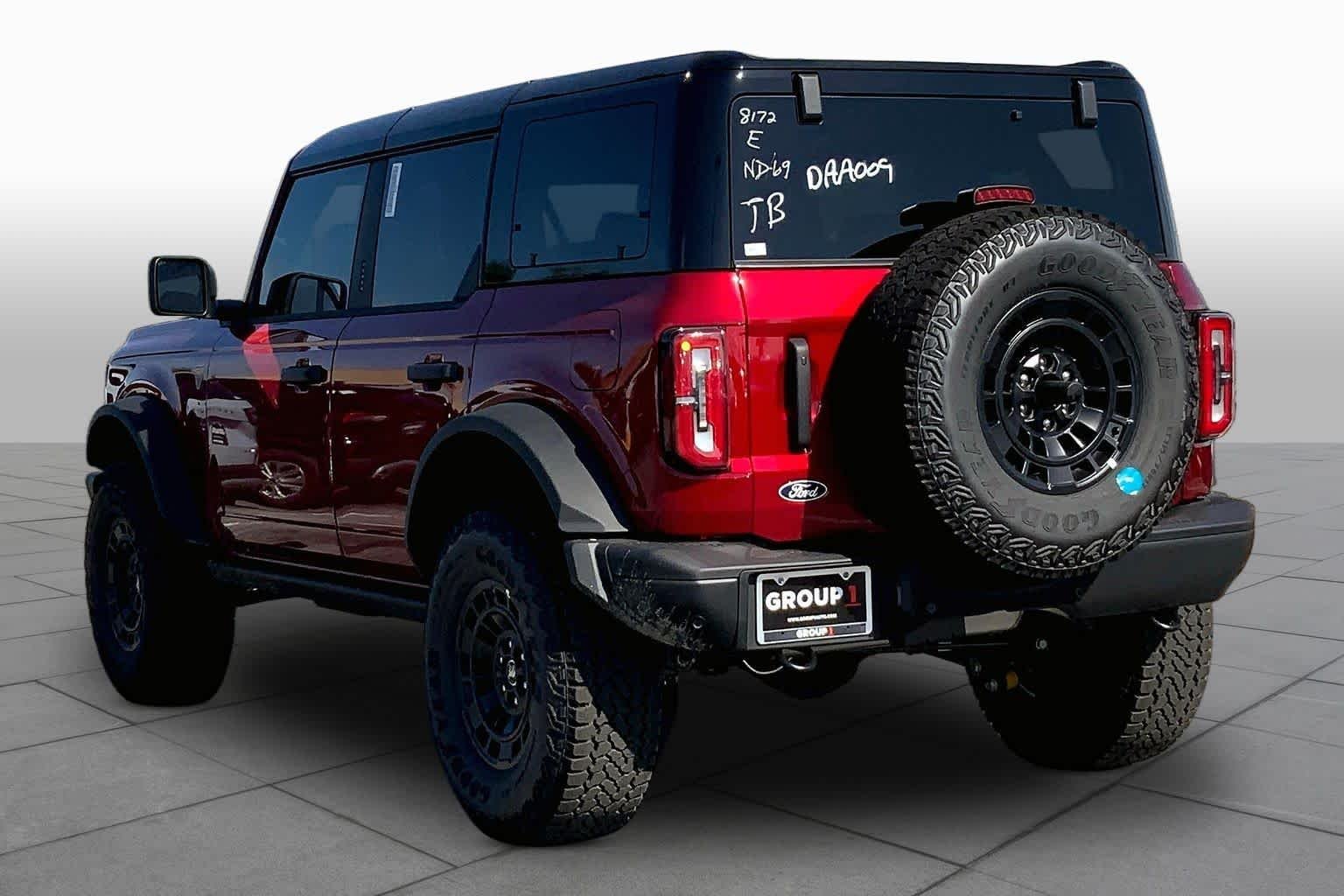 New 2026 Ruby Red Metallic Tinted Clearcoat Ford Badlands® image 9