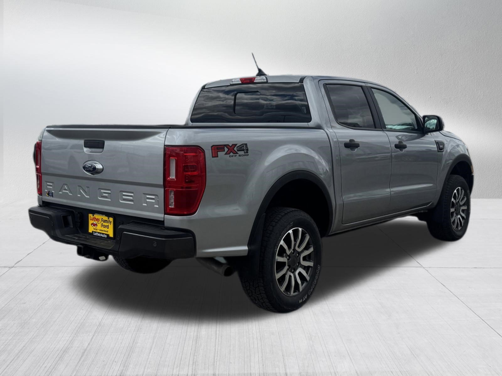 Used 2023 Iconic Silver Metallic Ford XLT image 7
