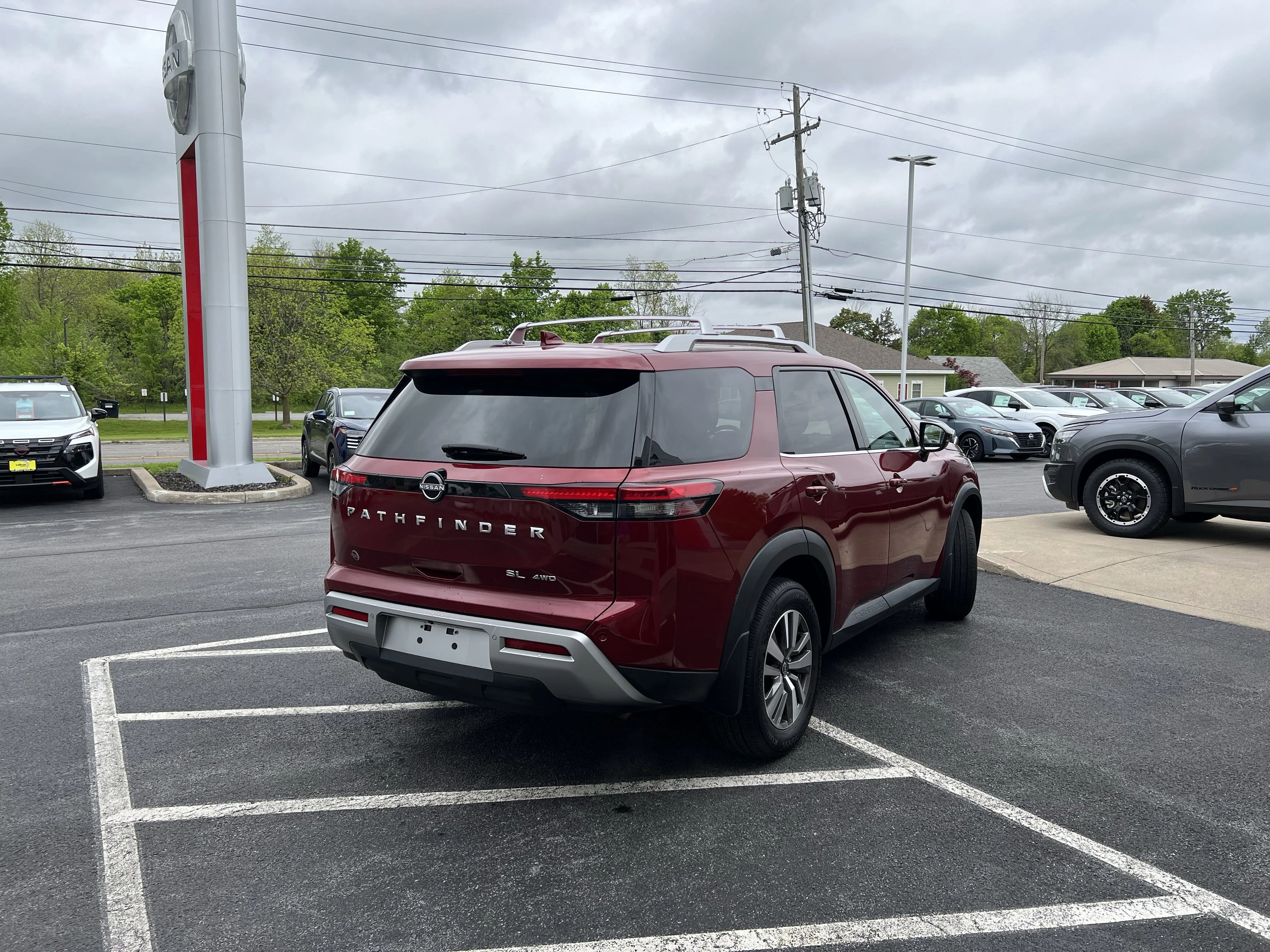 2022 Nissan Pathfinder SL - Photo 13