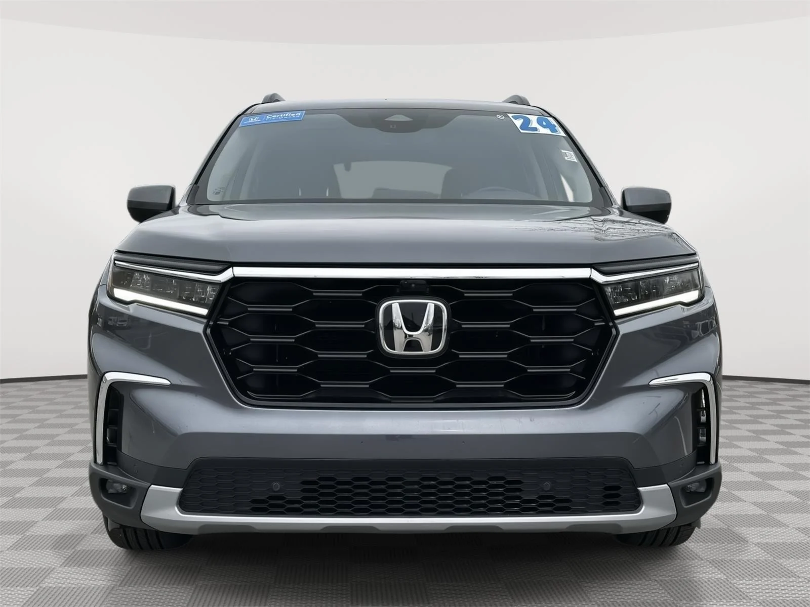 Certified 2024 Honda Pilot Elite with VIN 5FNYG1H85RB010519 for sale in Kansas City