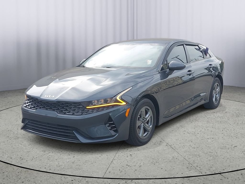Used 2022 Gray Kia LXS image 7