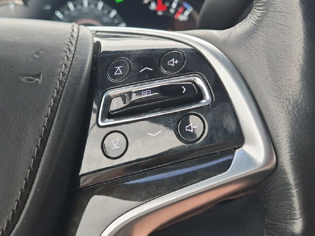 Used 2018 CRYSTAL WHITE TRICOAT Cadillac Platinum image 19