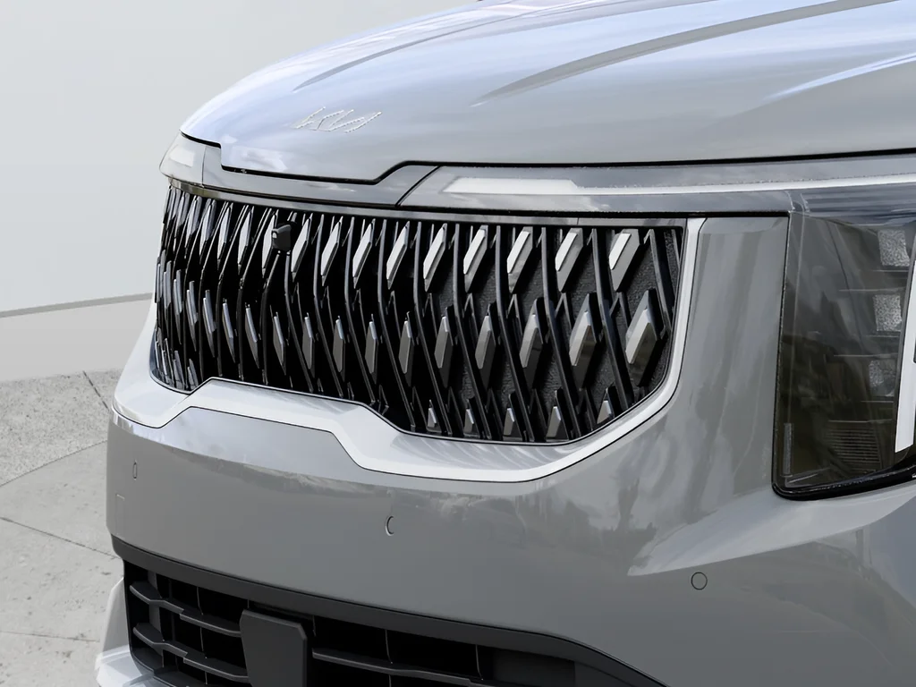 New 2027 Silver Kia LXS image 27