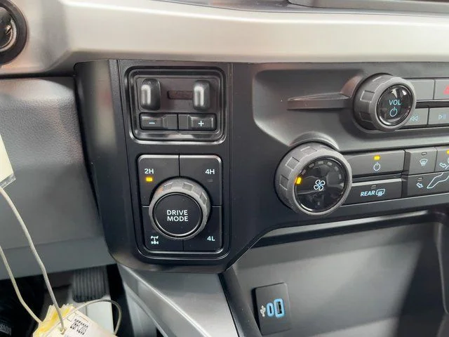 New 2026 Avalanche Ford XLT image 19