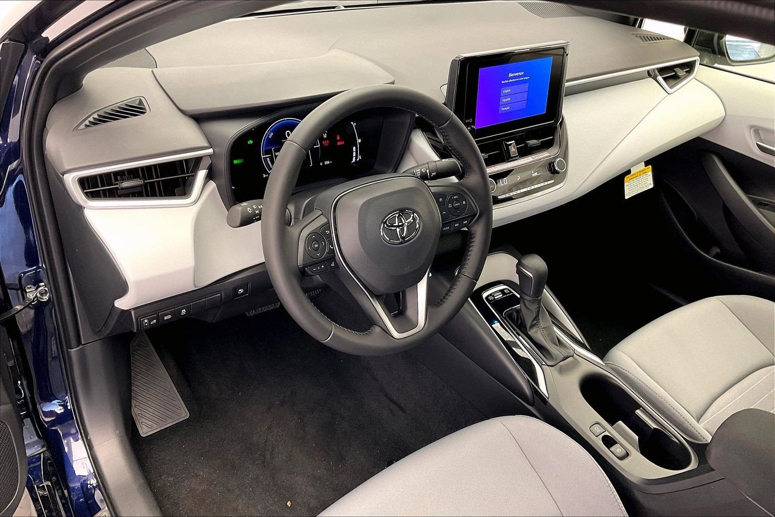 New 2026 Blueprint Toyota Hybrid SE image 4