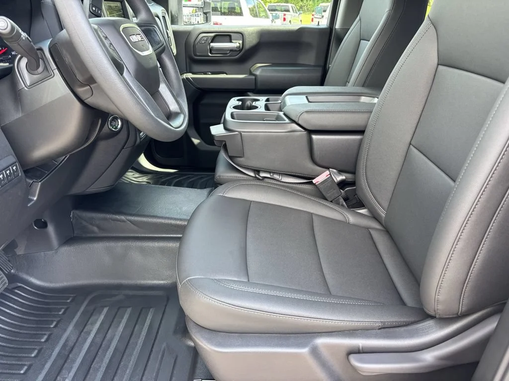 2026 GMC Sierra 3500HD Pro - Photo 14